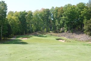 Marquette (Greywalls) 8th Approach